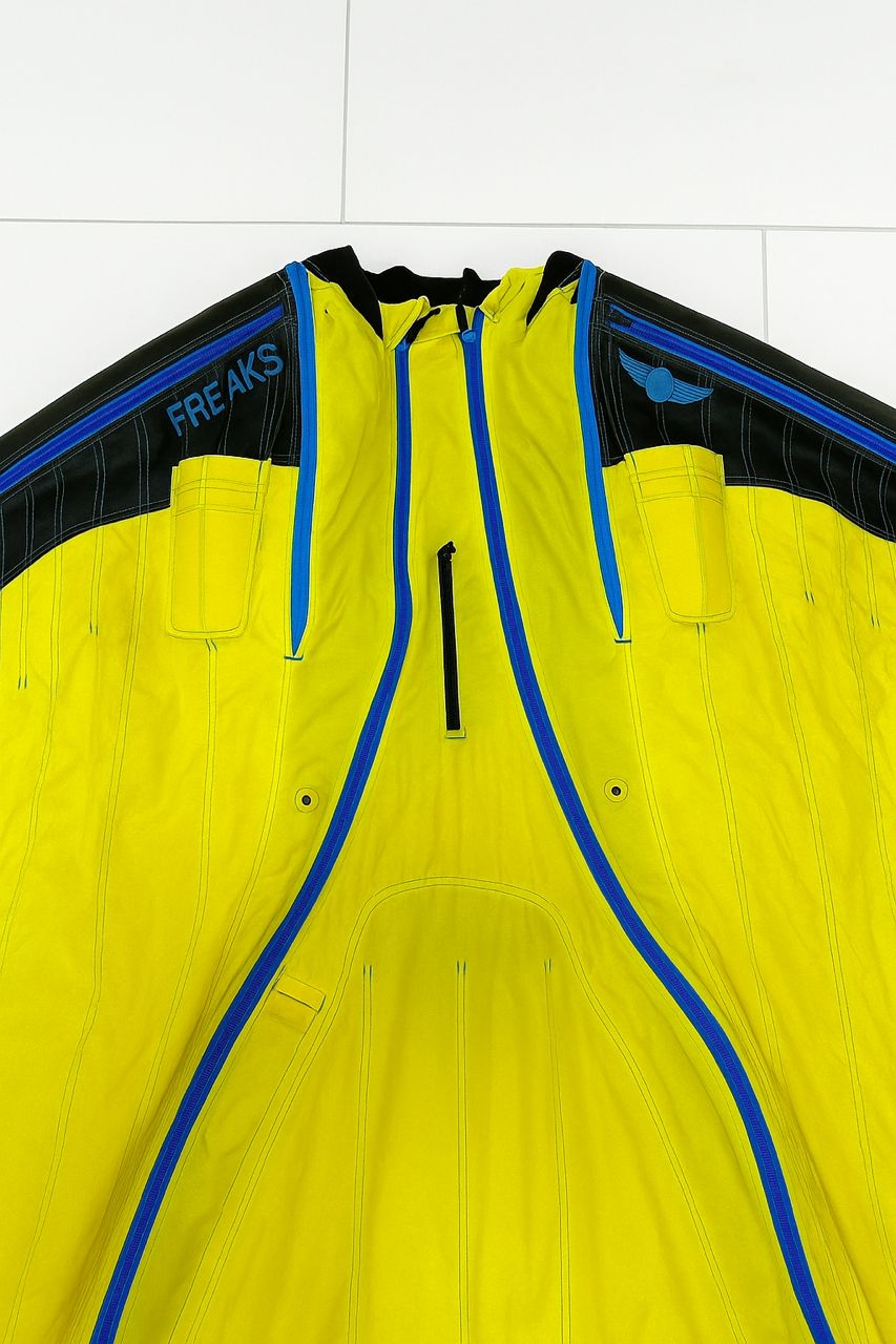 Used Freak 5 Wing Suit 72kg - Image 3