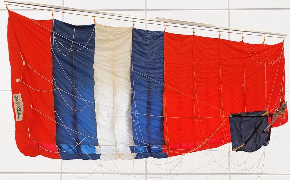 Used Firebird XL Rig 2020 , Rush 230 Reserve, Pilot 210 ZPX Cypres - Image 5