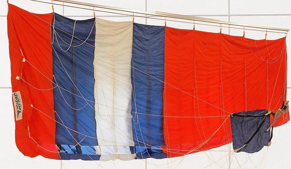 Used Firebird XL Rig 2020 , Rush 230 Reserve, Pilot 210 ZPX Cypres - Image 6